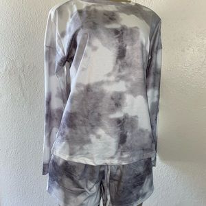 Long sleeve and shorts tie dye set